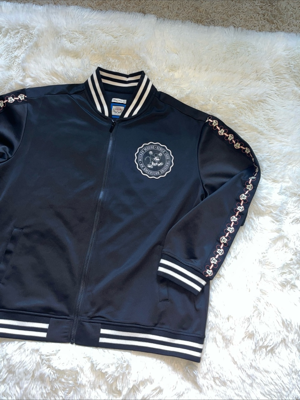 Disney Macys Unisex Medium Bomber Jacket Black White Mickey Mouse Varsity Jacket